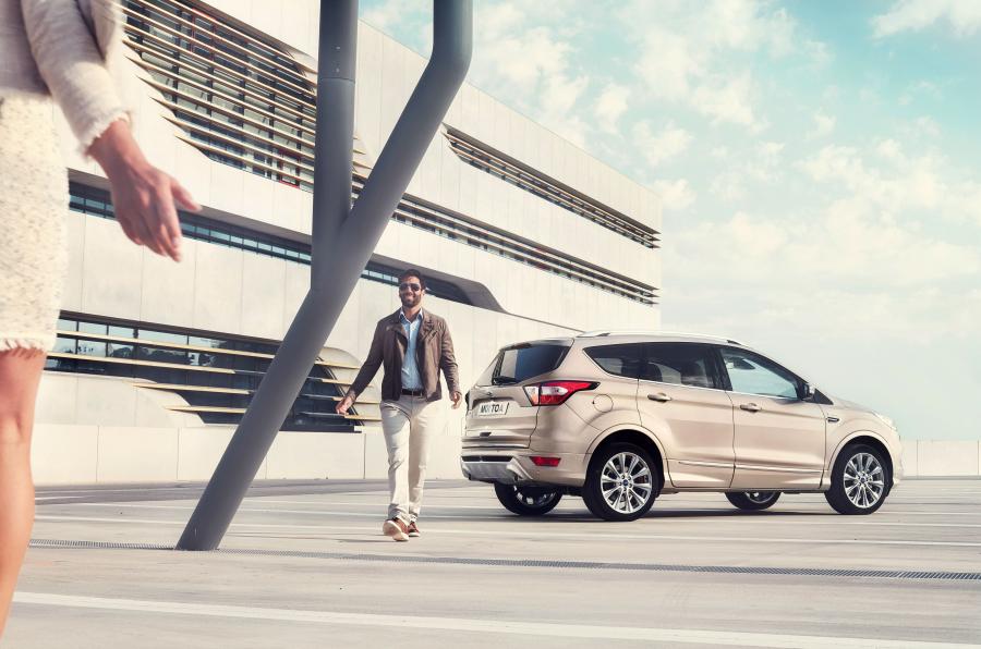 Ford Vignale Kuga 2016 года  (фото 23 из 38)